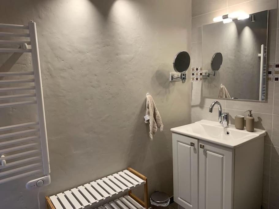 Appartement Cosy Proche Centre Драгинян Екстериор снимка